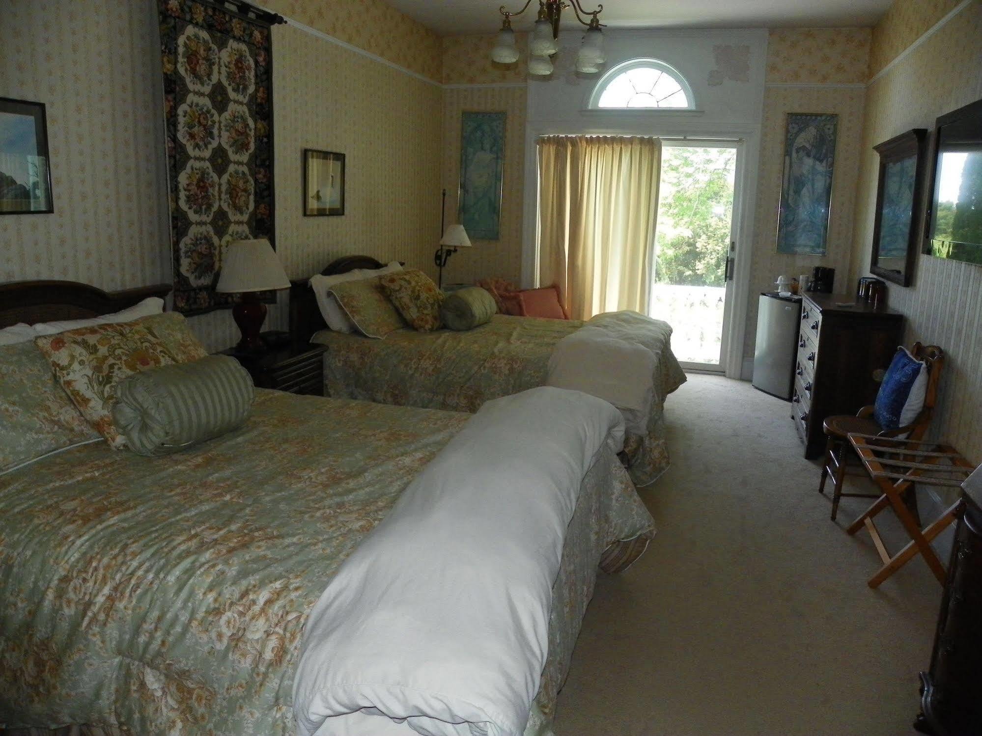 Homeport Historic Inn
