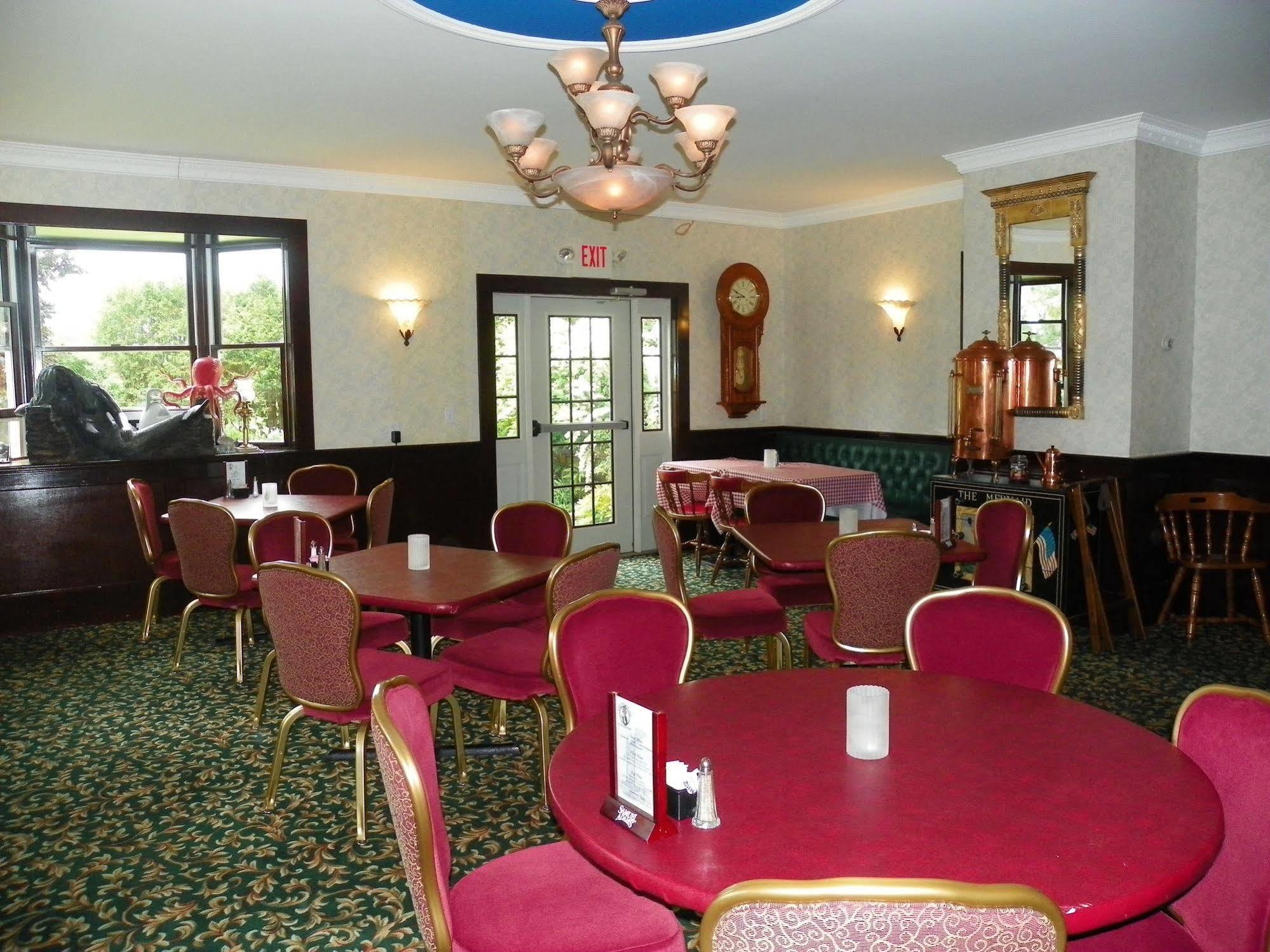 Homeport Historic Inn 3*
