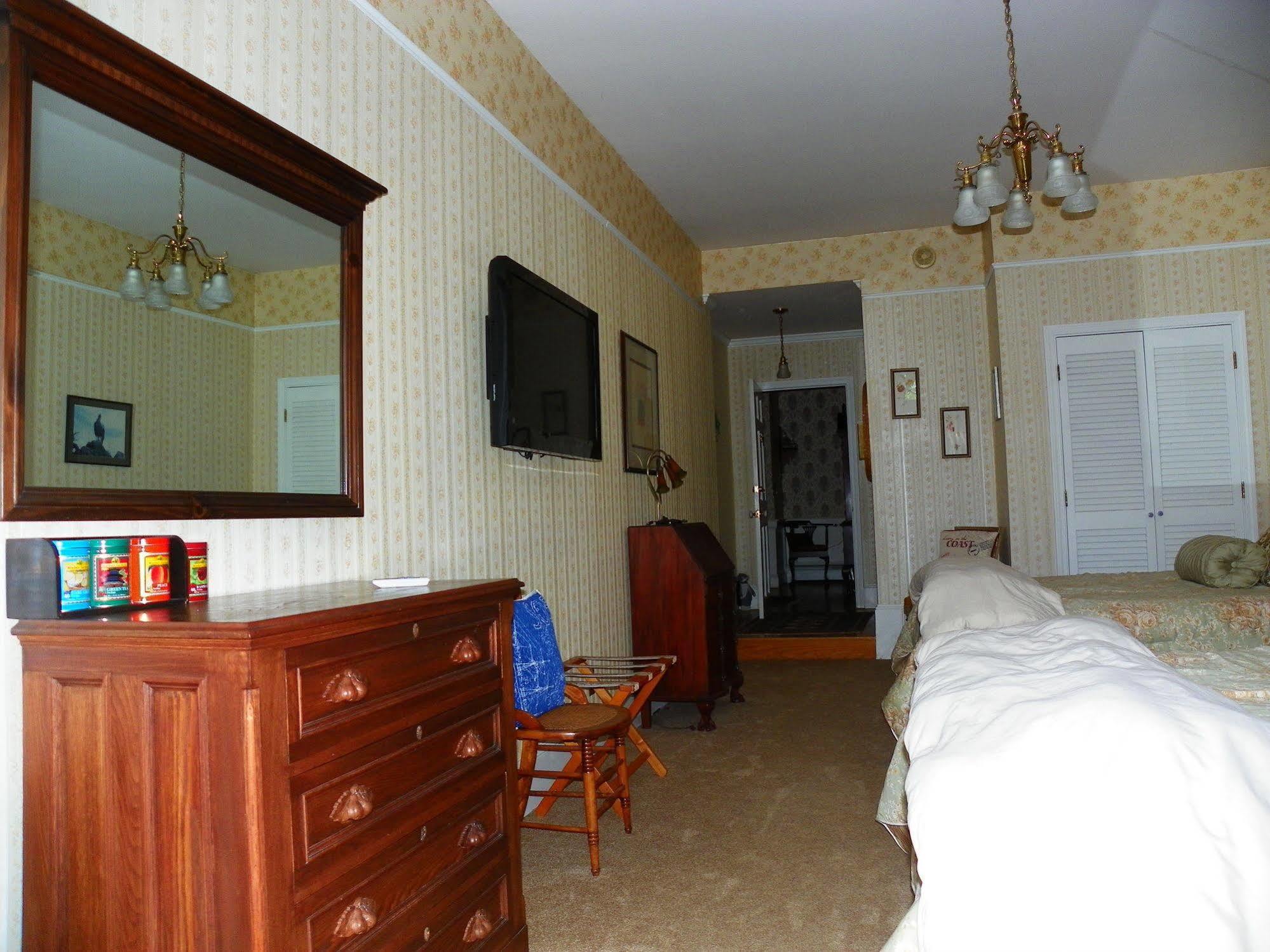 Homeport Historic Inn 3*